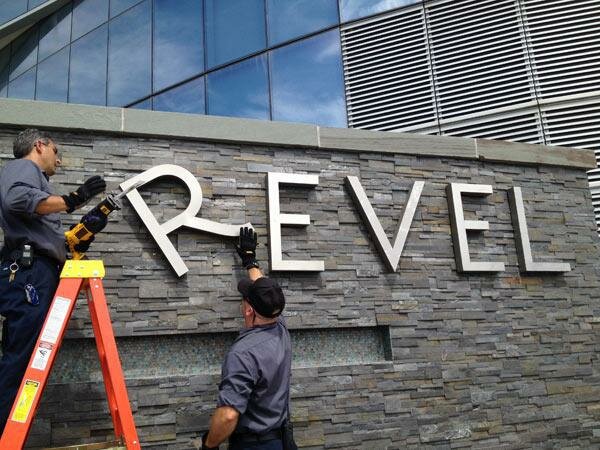 revel_closes